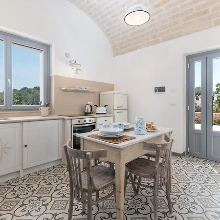 Borgo Altobello 치스테르니노